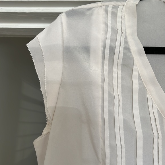 Banana Republic blouse - Picture 4 of 4